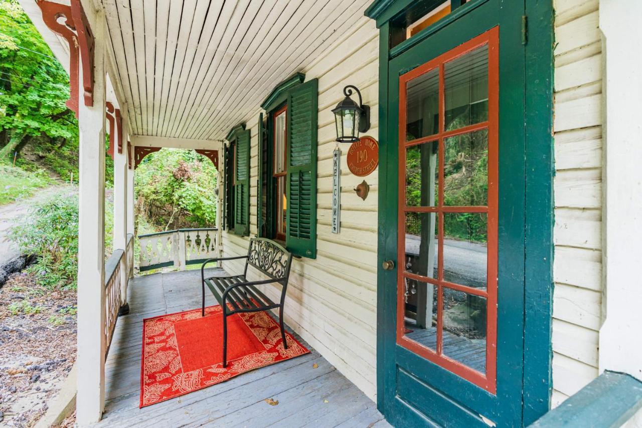 Enchanting Cottage, Walk To Downtown Harpers Ferry Eksteriør billede